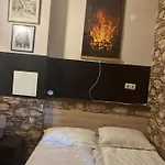 Boutique & Artistic 3 Bedroom Apartment. Apartment Pamporovo