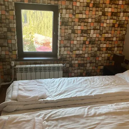 Apartment Boutique & Artistic 3 Bedroom Apartment.